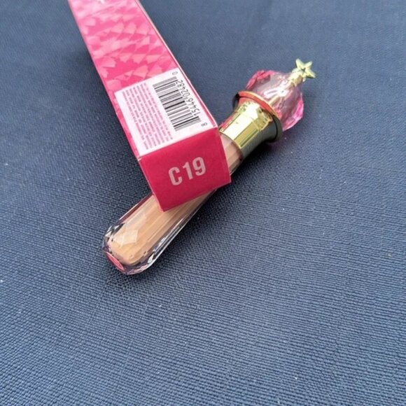 Magic Star Concealer C19 NWT Jeffree Star New in box - Picture 4 of 6